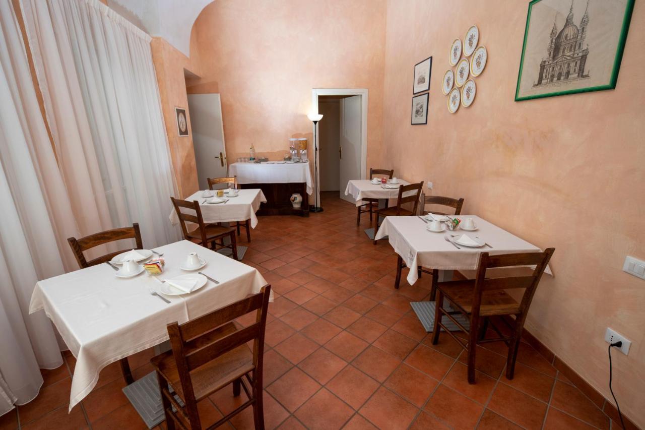 Albergo Dell'Academia Mondovì Exterior foto